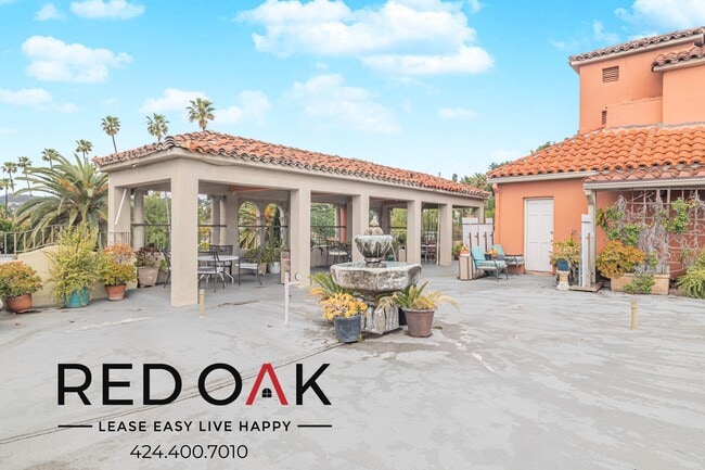 Photo - 5640 Franklin Ave Unit 205