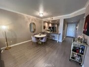 Photo - 2233 Martin Unit 207