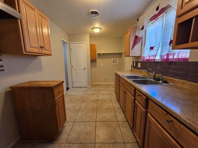 Photo - New Listing!