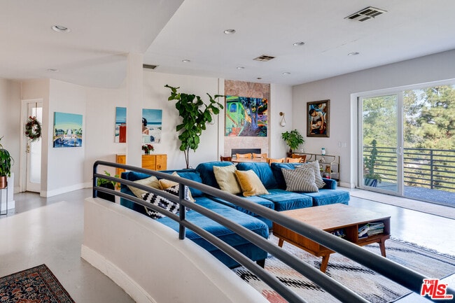 Photo - 467 Canyon Vista Dr