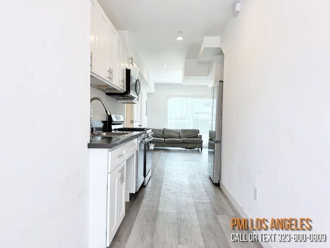 Photo - 1258 Leighton Ave Unit B