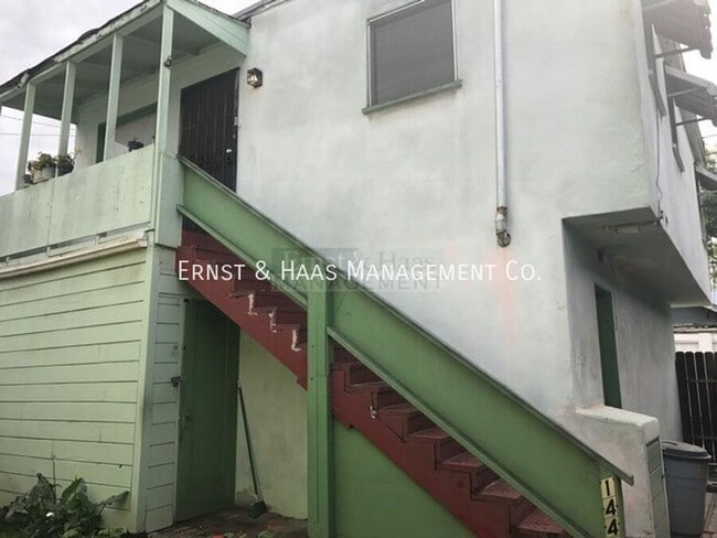 Building Photo - 1442 E 4th St
