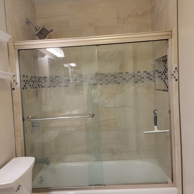 Bathroom - 6665 Mission Gorge Rd Unit A2