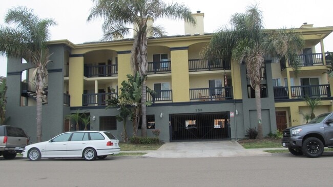 Building Photo - 259 Donax Ave