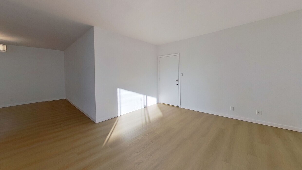 3D Tour - 1114 12th St Unit 303