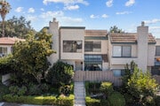Private Separate Entrance - 1734 N Verdugo Rd Townhome