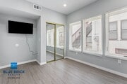 Photo - 1166 1/2 W 29th St-1166 Unit 1166