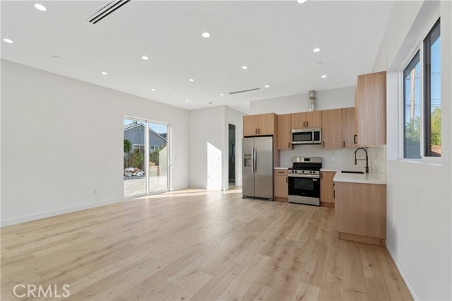 Building Photo - 17315 Los Alimos St