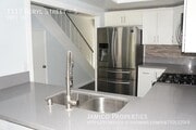 Photo - 1112 Beryl St Unit 5