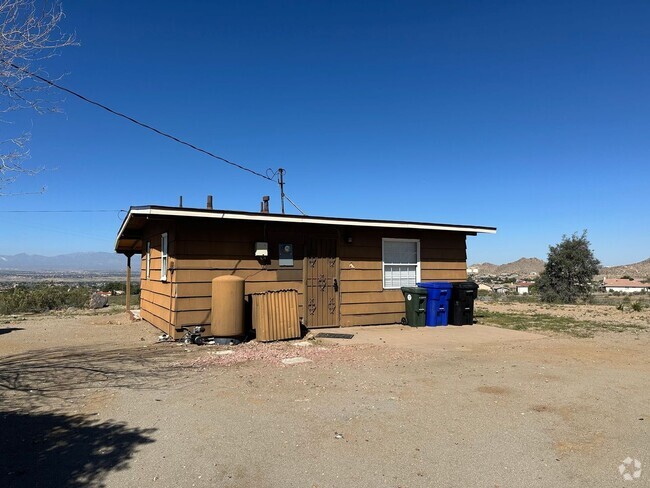 Building Photo - 1 BEDROOM 1 BATH APPLE VALLEY HOME