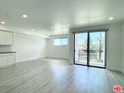 Photo - 14612 Calvert St Unit 305