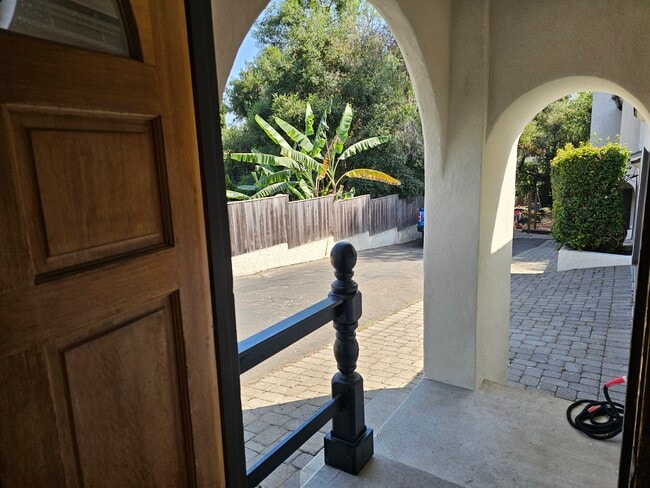 Photo - 1615 Olive St Unit B