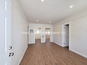 Photo - 154 E Eagle St Apartment Unit 02