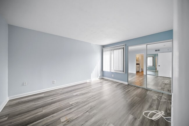 Photo - 8300 Manitoba St Unit 216