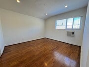 Photo - Spacious Top Floor 1 Bedroom in West Holly... Apartment Unit 08