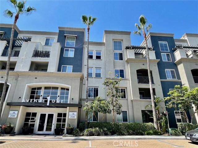 Photo - 1446 Scholarship Condo