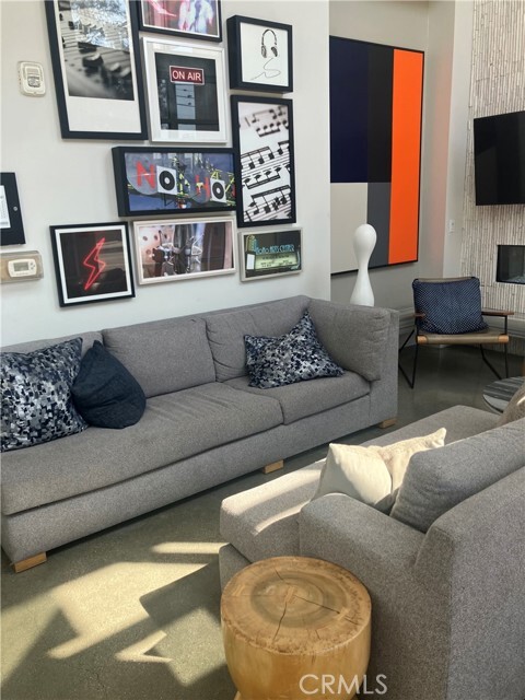 Photo - 11405 Chandler Blvd Unit 516