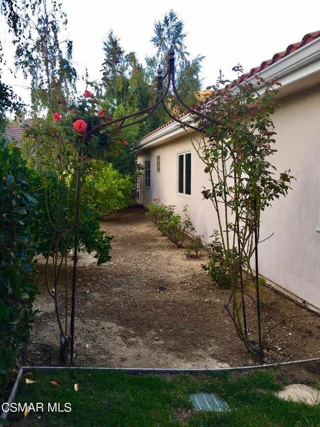 Photo - 1784 Yarnton Ct