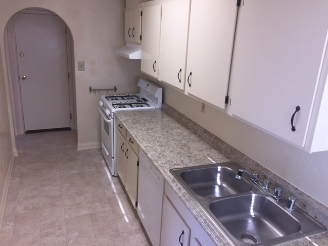 Photo - 2343 246th Pl