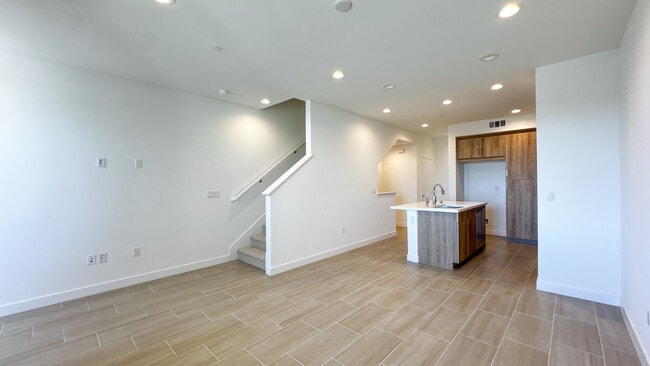 Photo - 123 N 1st Ave