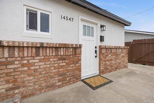 Building Photo - 14547 Kittery St
