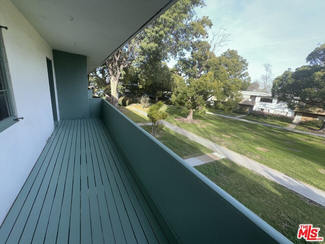 Photo - 5259 1/2 Village Green