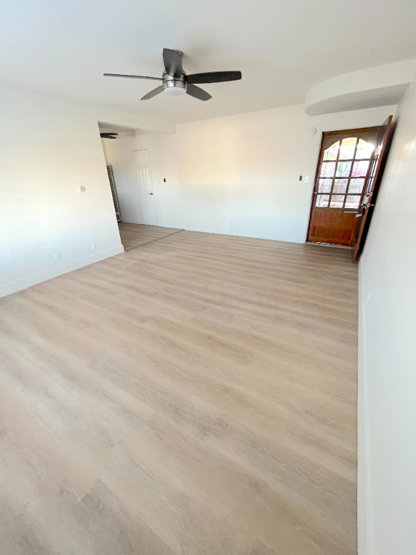 Photo - 2115 Placentia Ave Unit 18