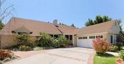 Photo - 3076 Earlmar Dr