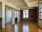 Photo - 1850 Industrial St Unit 504