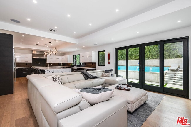 Photo - 13378 Contour Dr