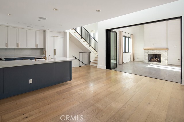 Photo - 616 Acacia Ave