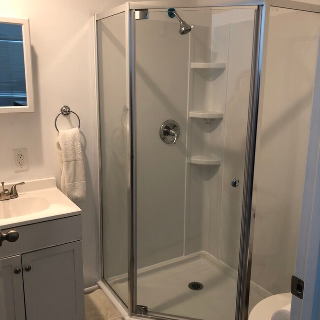 Photo - 9010 Balcom Ave