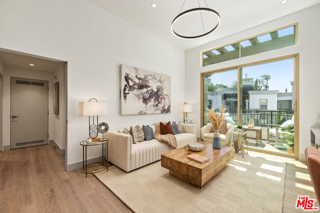 Photo - 130 S Sepulveda Blvd Unit 101