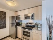 Photo - 425 W Beech St