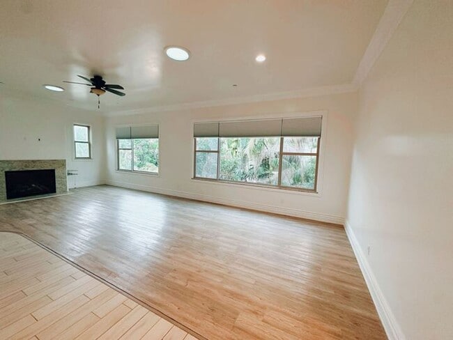 Photo - Palacial 6 Bed in Olde Carlsbad with Ocean...