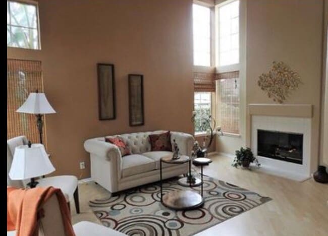 Photo - The perfect 3 Bed 3 bath Townhouse