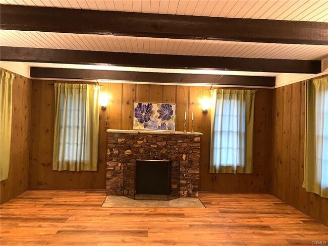 Photo - 17718 Erwin St