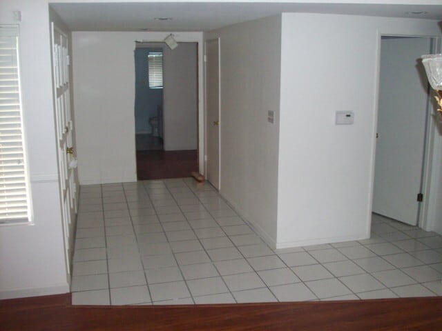 Photo - 19827 Arminta St