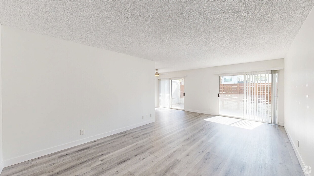 3D Tour - Mila Sherman Oaks