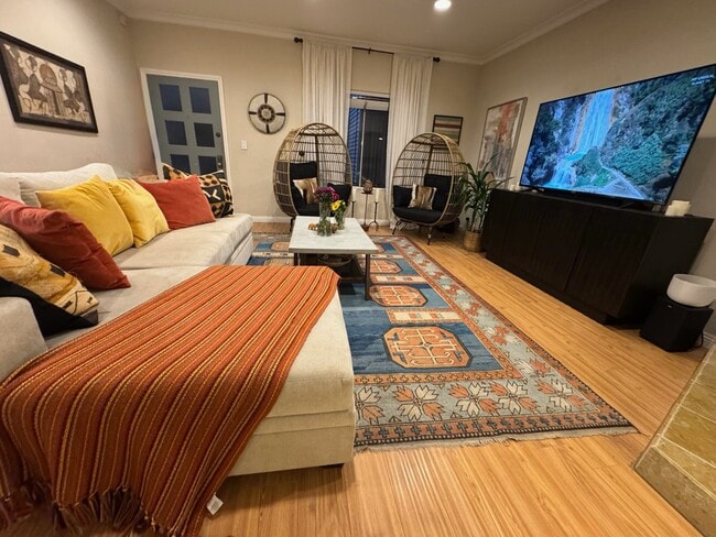 Building Photo - 848 Lincoln Blvd Unit I