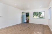 Photo - 247 E Laurel Ave Townhome