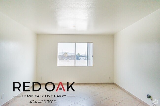 Building Photo - 5541 Fulcher Ave Unit 304 Rental