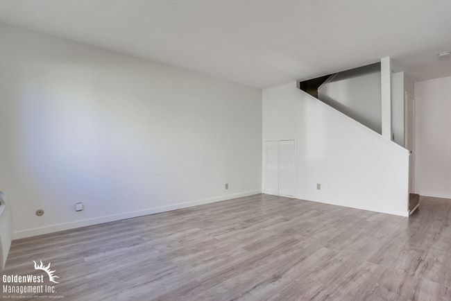 Photo - Charming 2Bdm 1Ba Home with Modern Upgrade...