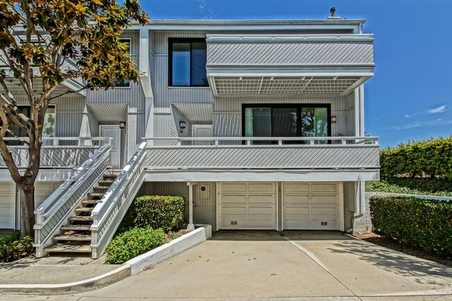 Photo - Remodeled, Bright & Airy End Unit Condo Overlooking Randall Preserve w/ Grand Entry Foyer, Open &...