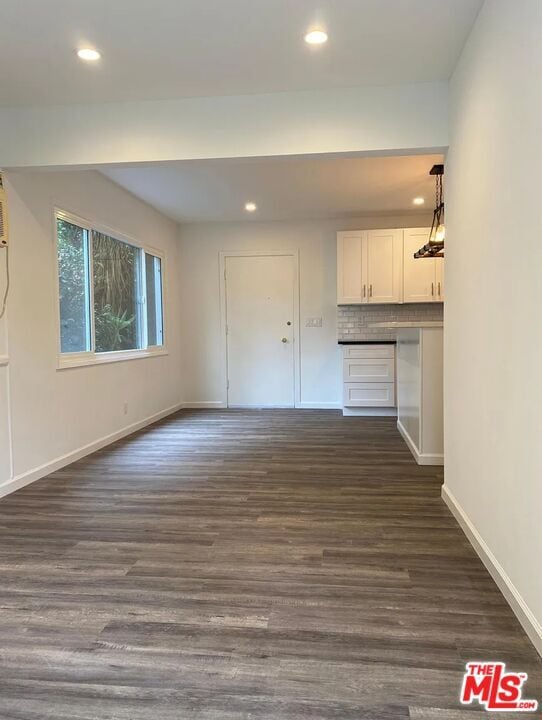 Photo - 8331 Blackburn Ave Unit 5