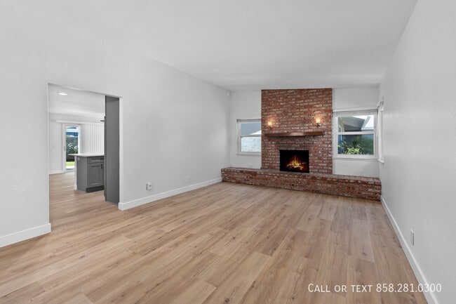 Photo - 8313 Hydra Ln