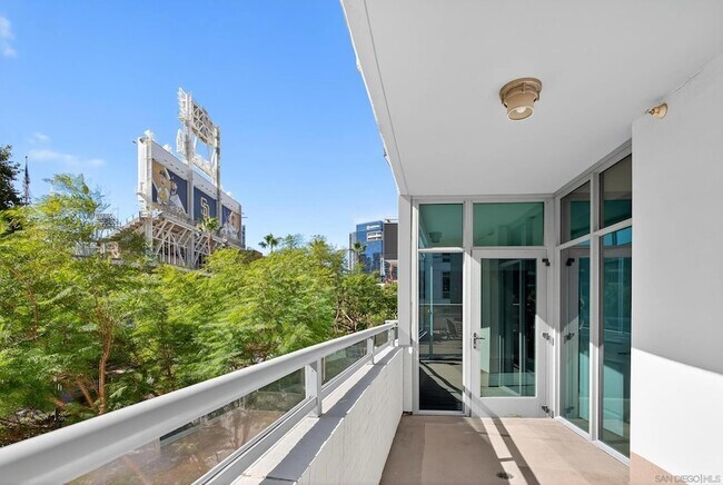 Photo - 253 Tenth Ave Unit 225