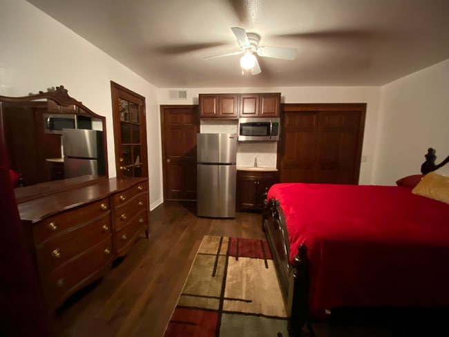 Photo - 214 Sheridan Ave