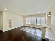 Photo - Spacious Studio with Archways, Kitchen Isl... Unit 1406-5 Sassafras