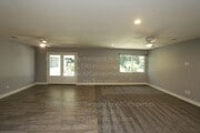 Photo - 1707 Evergreen Ave House